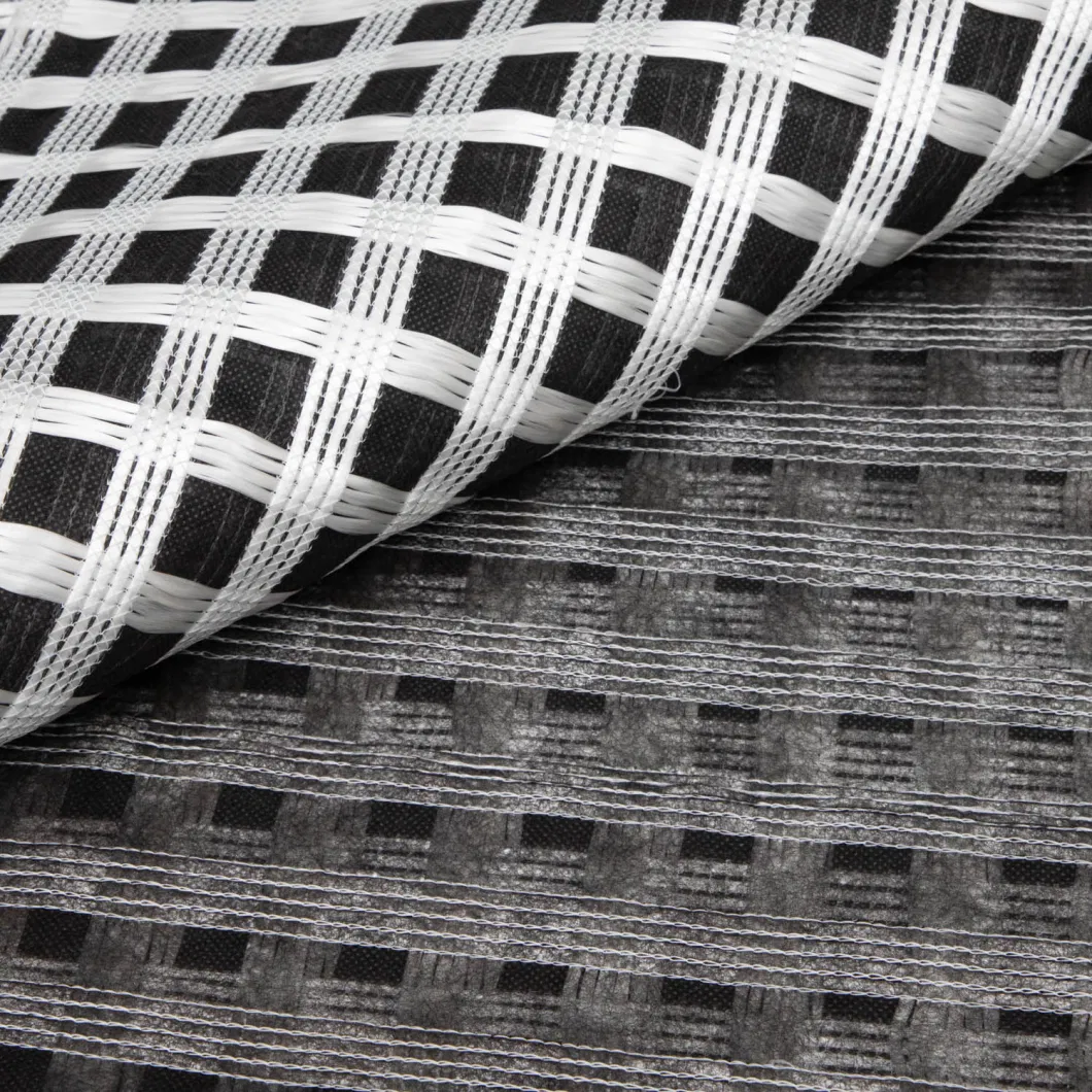 สารประกอบ Bi-Axial Fiberglass Geogrid With Nonwoven Geotextile สําหรับการเสริมสร้างดิน/วัสดุก่อสร้างถนน 1