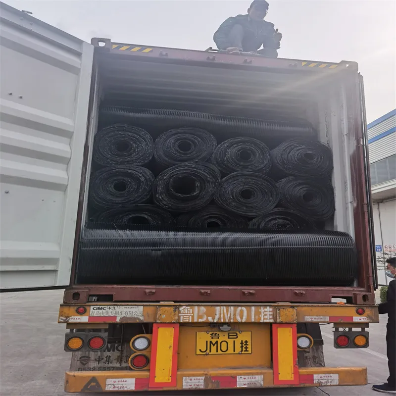PP พลาสติก PE สายเดียว Polyester Geogrid Gravel Grid Stabilizer สําหรับการเสริมดิน 20