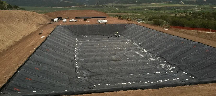 โพลีเอธิลีนกลางแจ้งฟาร์มปลา ผนังกีโอเพลส ผนังสระ HDPE ผนังสระขนาดใหญ่ ผนังสระกันน้ํา ผนังสระ 3