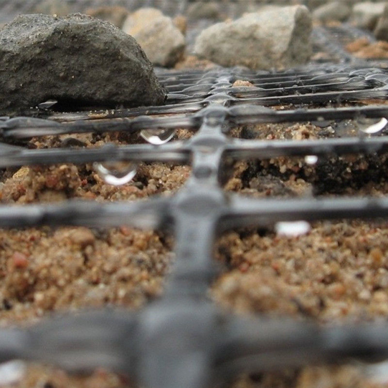 Geogrid โพลีเอสเตอร์ความแข็งแรงสูงสำหรับการเสริมแรงฐานเขื่อนและกำแพงลาดดิน