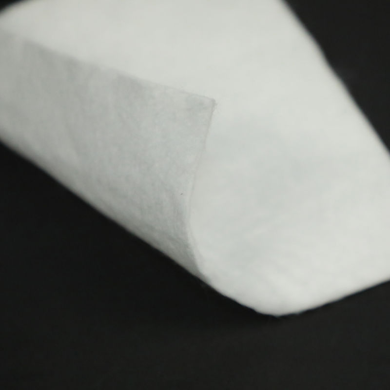 100g/m2 - 800g/m2 PP/PET โพลีโปรพีเลน โพลีเอสเตอร์ เนื้อเยื่อจีโอเท็กสไตล์ไม่เนื้อผ้าสําหรับการแยกและระบายดิน