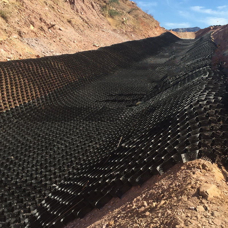 HDPE เครื่องพัดกรวยระบบวัสดุการขับขี่ Geocell เนื้อผงสําหรับการเสริมสร้างถนน