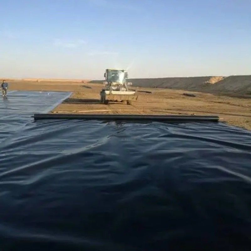 HDPE Geomembrane Waterproofing Liner / Pool Liner / Georid Road Construction Material Landfill Biogas Digester เครื่องปรับน้ําจากก้อนธาตุ