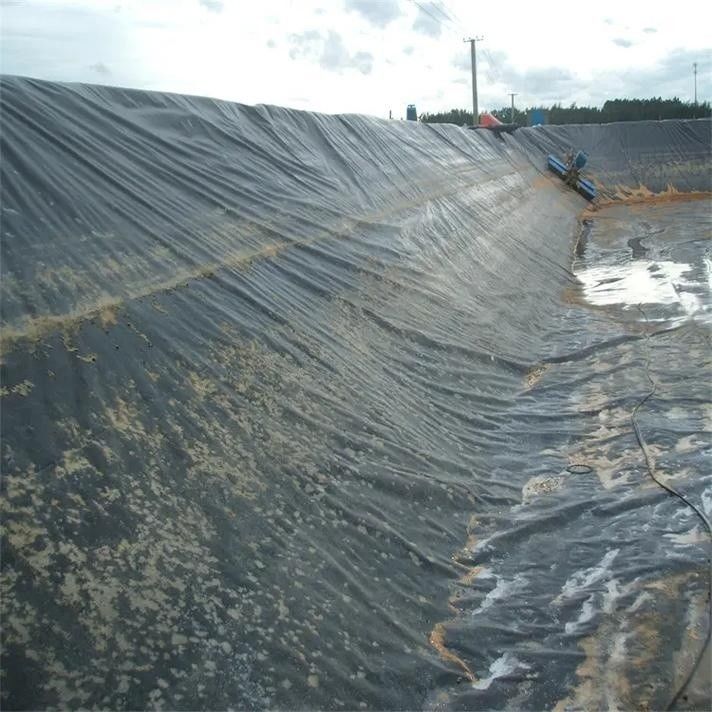 HDPE Geomembrane Waterproofing Liner / Pool Liner / Georid Road Construction Material Landfill Biogas Digester เครื่องปรับน้ําจากก้อนธาตุ