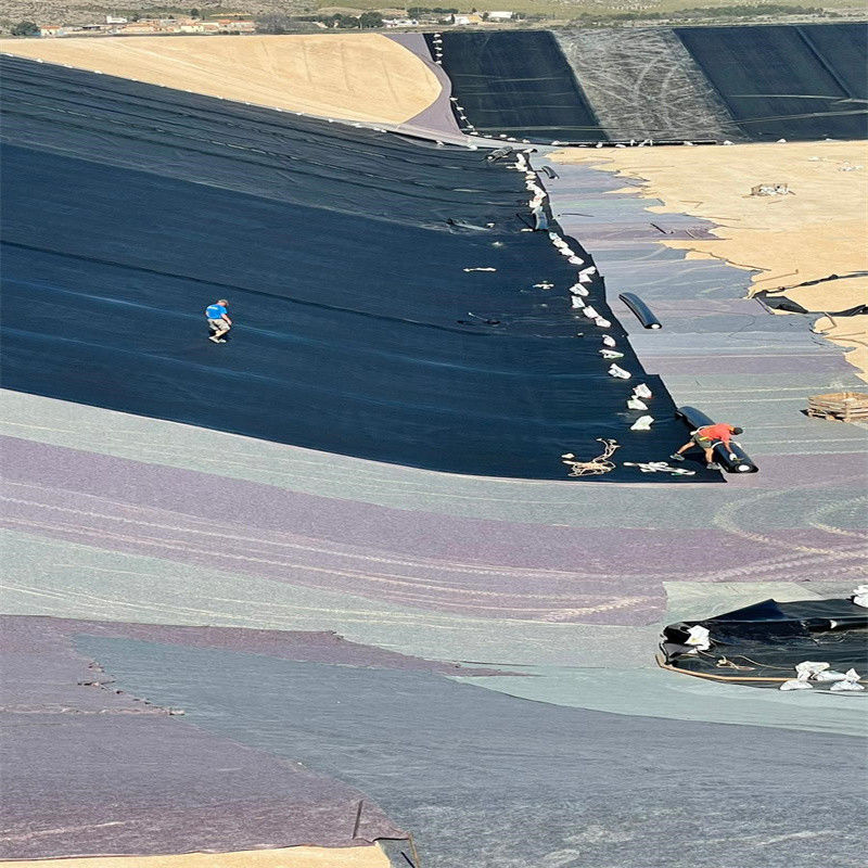 HDPE Geomembrane Waterproofing Liner / Pool Liner / Georid Road Construction Material Landfill Biogas Digester เครื่องปรับน้ําจากก้อนธาตุ