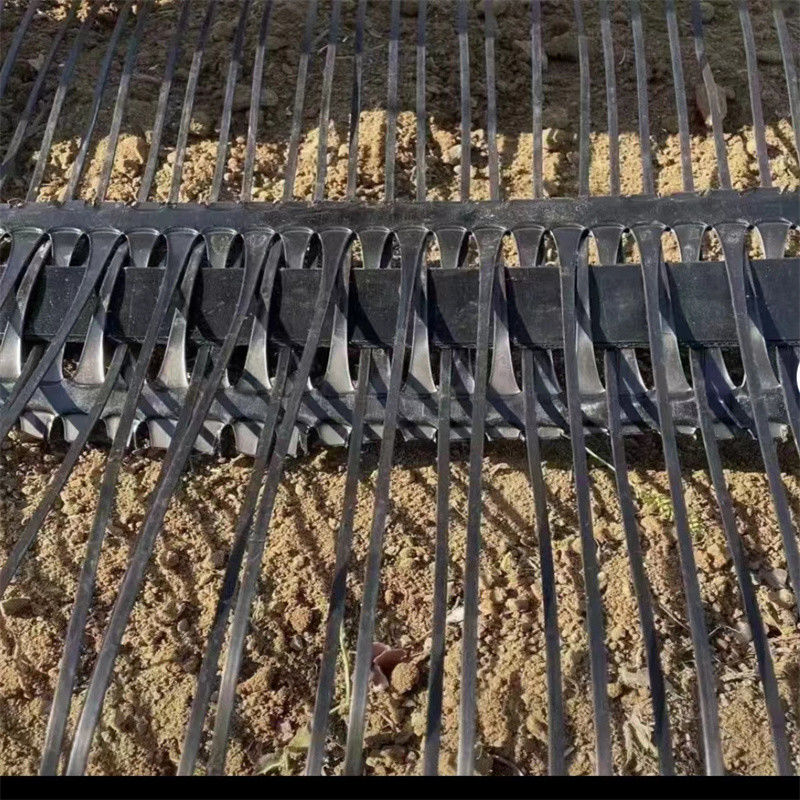 PP พลาสติก PE สายเดียว Polyester Geogrid Gravel Grid Stabilizer สําหรับการเสริมดิน