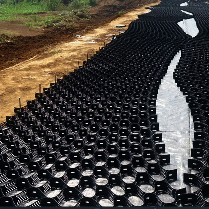 มีเนื้อเยื่อด้วยรู ระบบปิดเซลล์สูง ผึ้งผึ้ง HDPE Geocell สําหรับถนน มูลนิธิ ป้องกันคลาน ที่จอดรถ ทางเดิน
