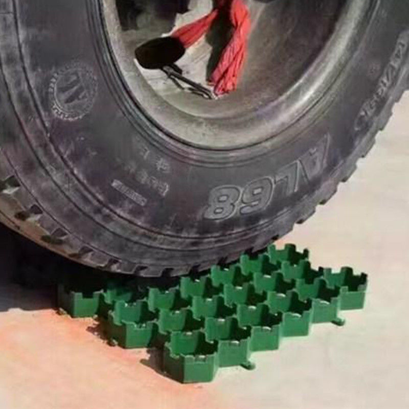38 มม / 48 มม / 68 มม พลาสติกหญ้าเกรด ผนังป้องกันหญ้า HDPE Pavers Grid สําหรับระบบเสริมพื้น