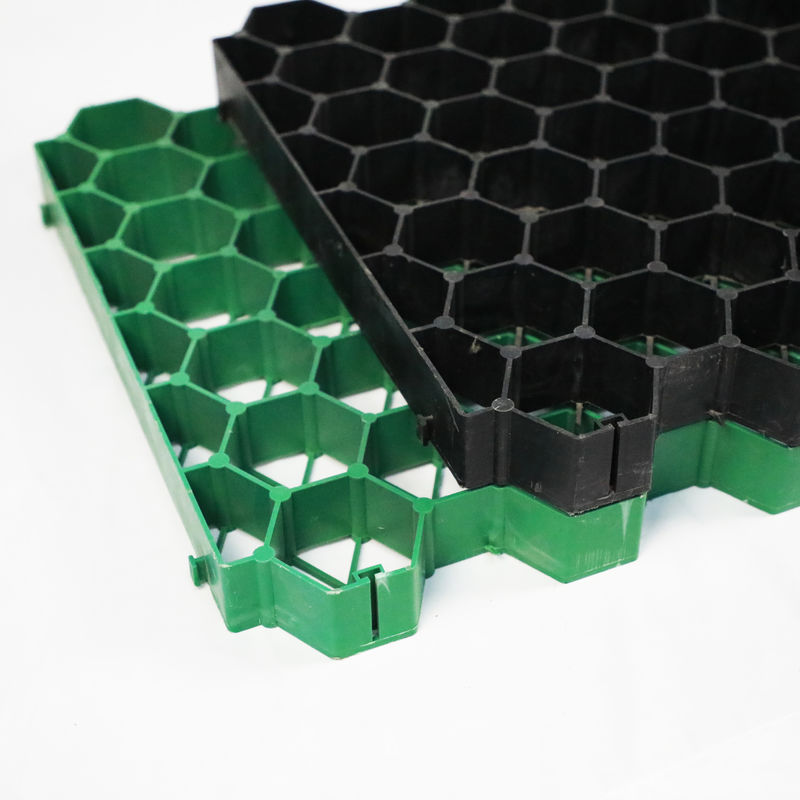 พลาสติก พลาสติกหญ้ากรีดสําหรับที่จอดรถ ไฟออก HDPE Pavers Geogrid สําหรับภูมิทัศน์ แผ่นดิน Geocell หญ้า Paddock Grid