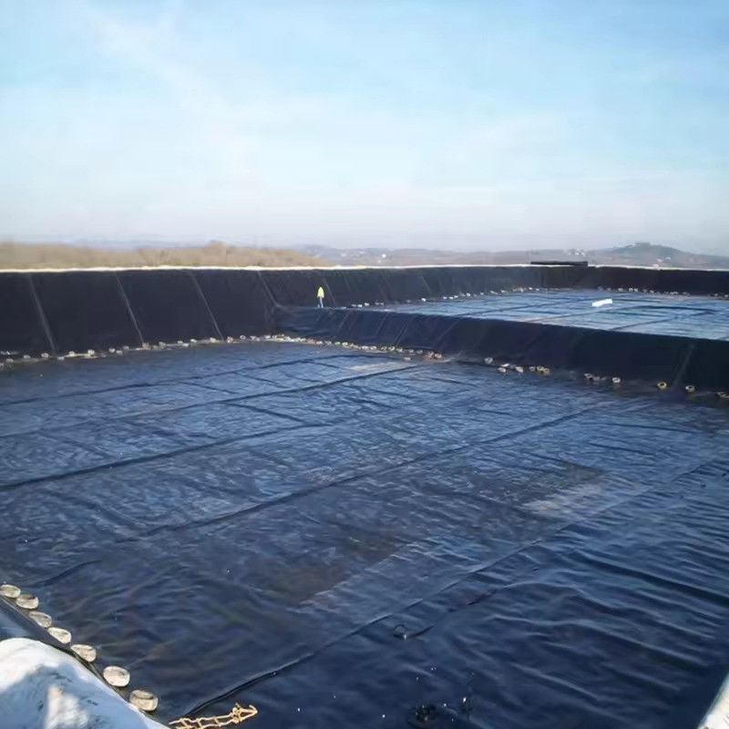 แผ่นเมมเบรน HDPE ความแข็งแรงสูง พร้อมอายุการใช้งานยาวนาน สำหรับโรงบำบัดน้ำเสีย โครงการพลังงานชีวภาพ และถังเก็บน้ำอุตสาหกรรม