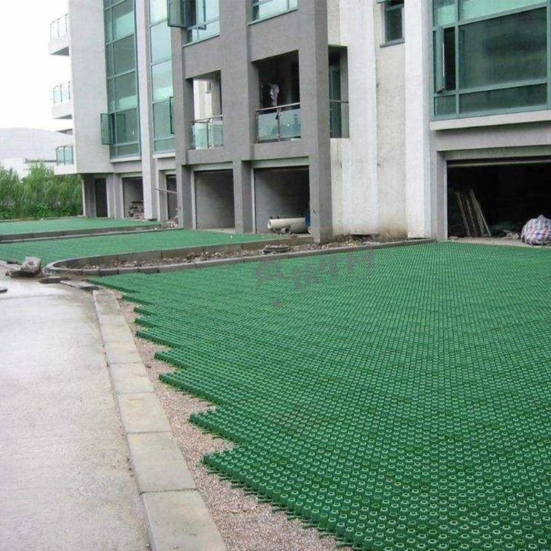 แผ่นปูพื้นหญ้า HDPE สำหรับงานหนัก - การเสริมความแข็งแรงของพื้นดินแบบซึมผ่านได้และการรักษาเสถียรภาพของกรวดสำหรับทางเข้า ที่จอดรถ และการจัดสวน