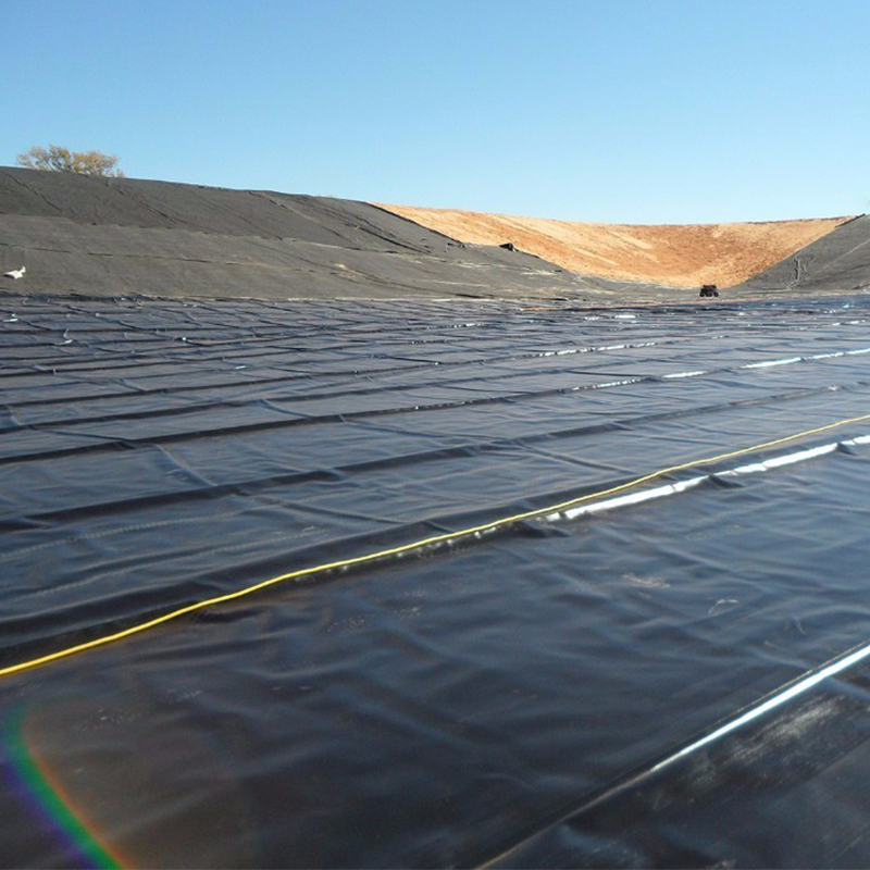 ราคาโรงงาน 100% Virgin Polyethylene ความหนาแน่นสูง Anti-Seepage กันน้ํา เนื้อเยื่อเรียบ HDPE Geomembrane สระปูปูปูปูปูปูปูปูปูปูปูปูปูปูปูปูปูปูปูปู
