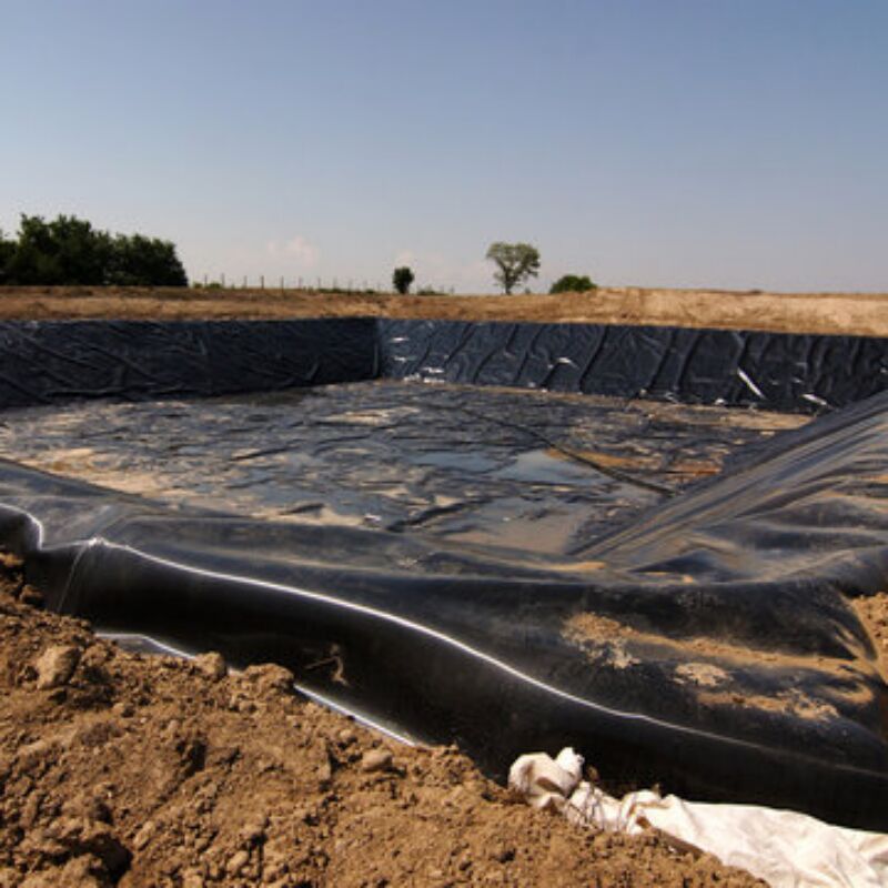 0.75 มม HDPE Geomembrane อุตสาหกรรมสําหรับฟาร์มปลา สระว่ายน้ํา Liner การปลอดน้ํา